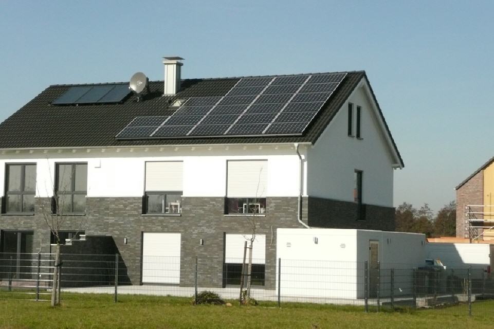 Photovoltaikanlage - Autohaus Hattingen